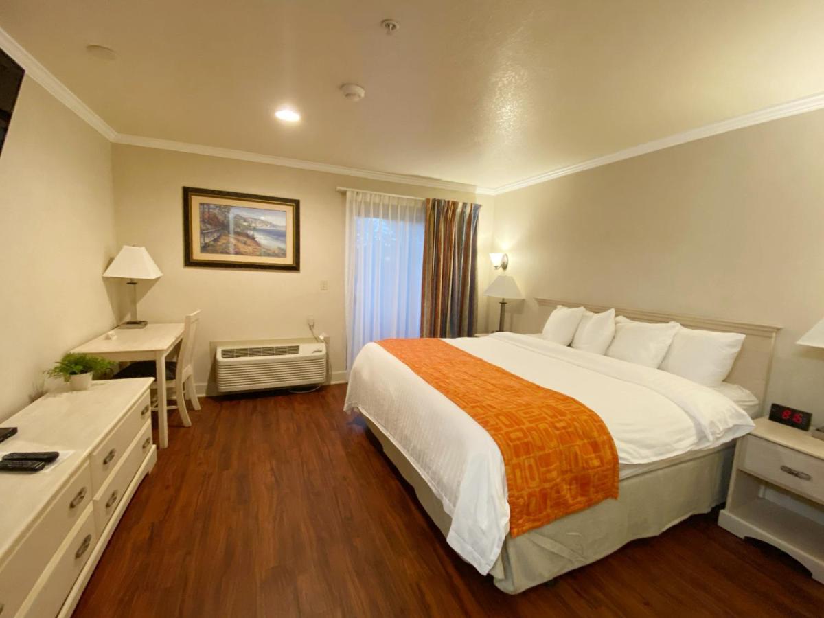 Monarch Valley Inn Marina At Monterey Bay Εξωτερικό φωτογραφία